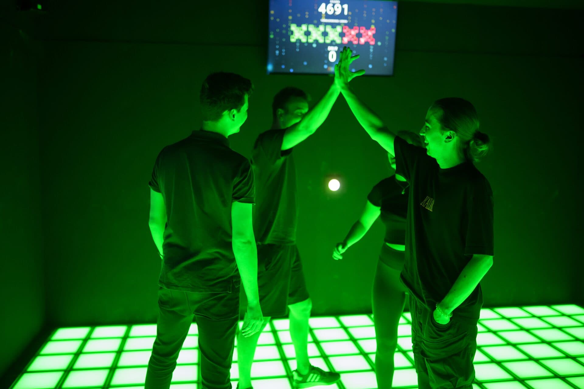 Interaktive Spiele im Laserland